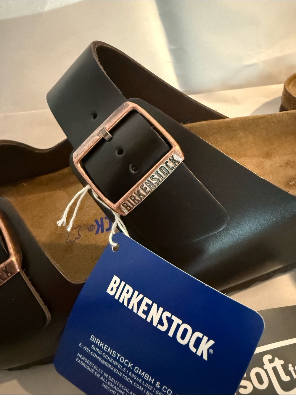 Birkenstock BRAND NEW SIZE 9 Mens or 11 Womens - Picture 2 of 5